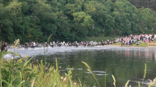 The Rideout. 198 crossing the Tweed