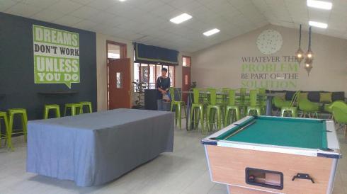 Hcrest commonroom